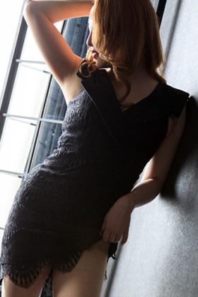 友田舞香