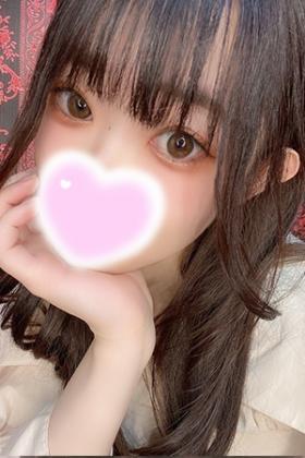 日菜乃優奈