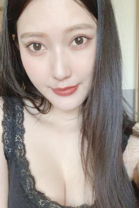 綾瀬さな