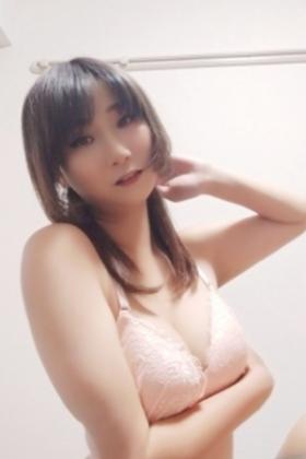 成瀬しず