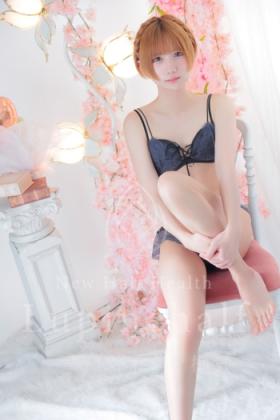 美月るる